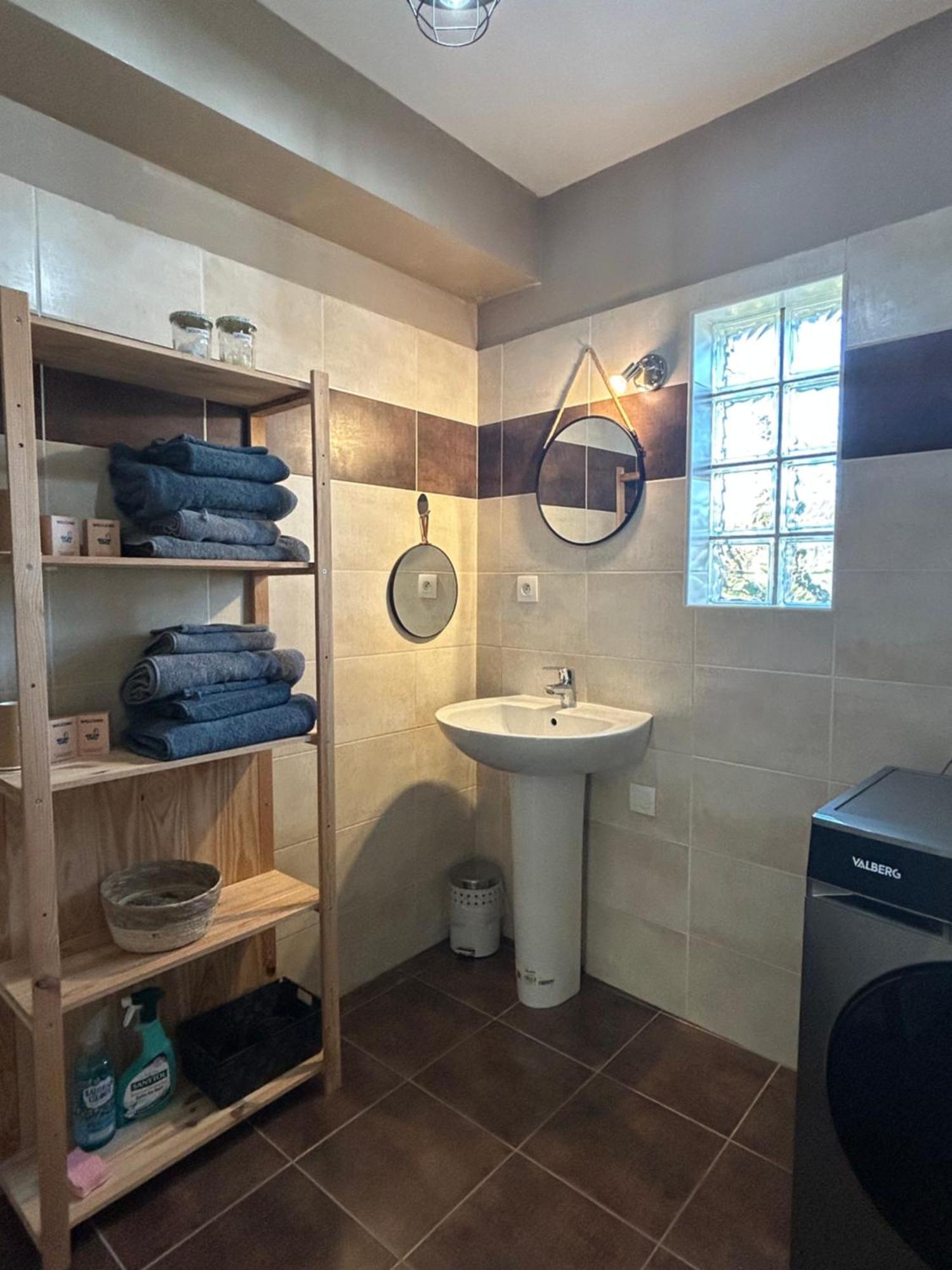 Maison Cosy - Entre Les Deux Collines Saint-Michel-sur-Savasse Екстериор снимка